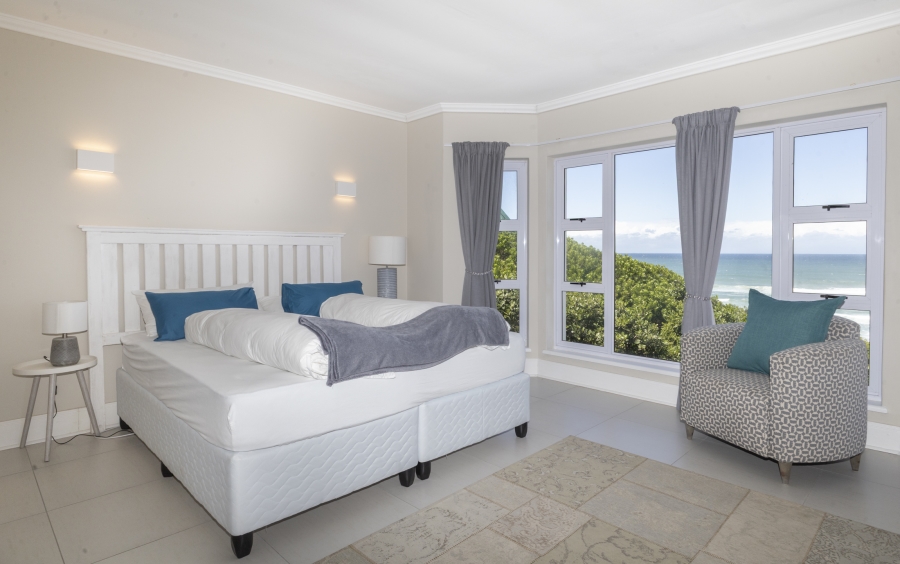 4 Bedroom Property for Sale in West Beach Eastern Cape